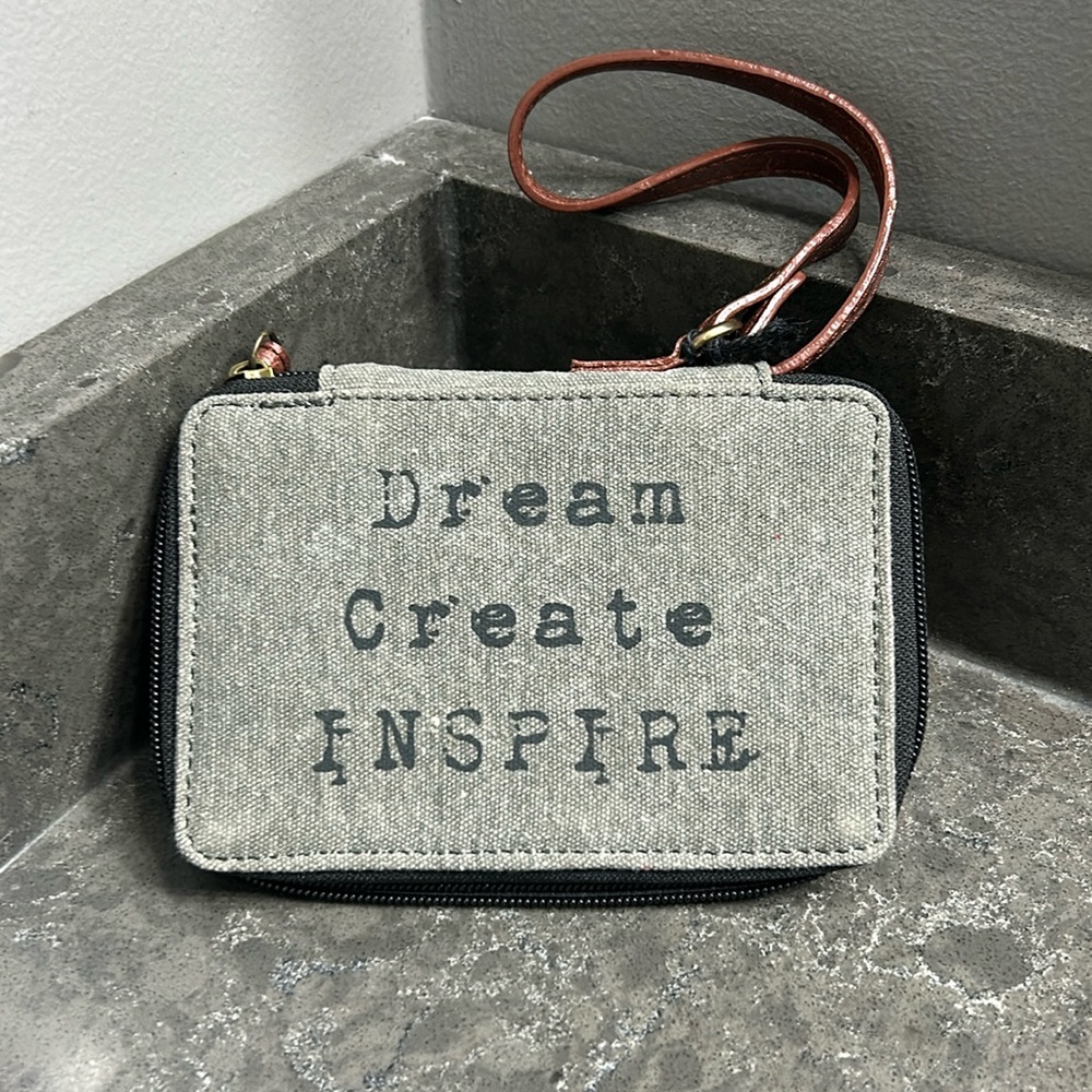 New Hand Purse